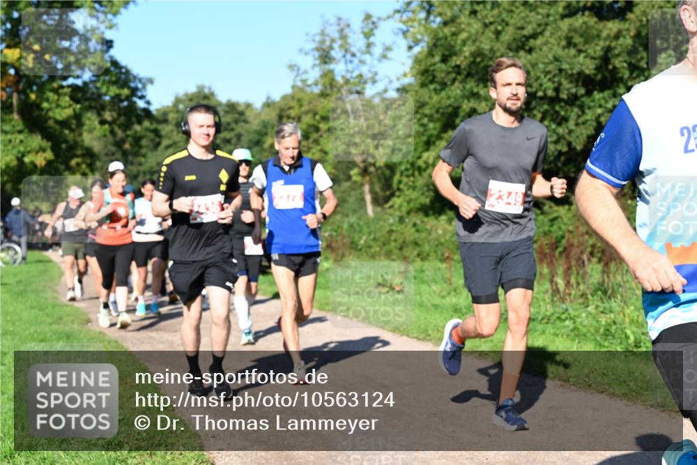 27.09.2026 - 35. Volkslauf durch das schöne Alstertal Dr. Thomas Lammeyer http://msf.ph/oto/10563124 27.09.2026 10:25:58 Laufen 2349, 29 meine-sportfotos.de