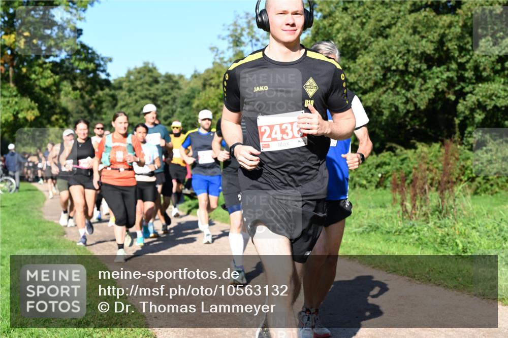 27.09.2026 - 35. Volkslauf durch das schöne Alstertal Dr. Thomas Lammeyer http://msf.ph/oto/10563132 27.09.2026 10:25:59 Laufen 1921, 2436 meine-sportfotos.de