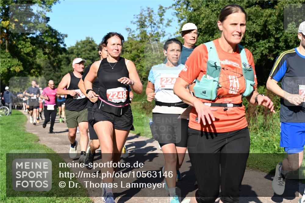27.09.2026 - 35. Volkslauf durch das schöne Alstertal Dr. Thomas Lammeyer http://msf.ph/oto/10563146 27.09.2026 10:26:02 Laufen 2248, 224 meine-sportfotos.de