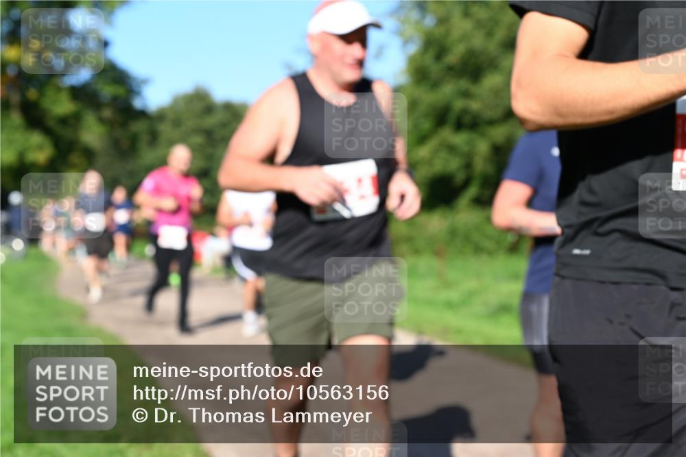 27.09.2026 - 35. Volkslauf durch das schöne Alstertal Dr. Thomas Lammeyer http://msf.ph/oto/10563156 27.09.2026 10:26:04 Laufen  meine-sportfotos.de