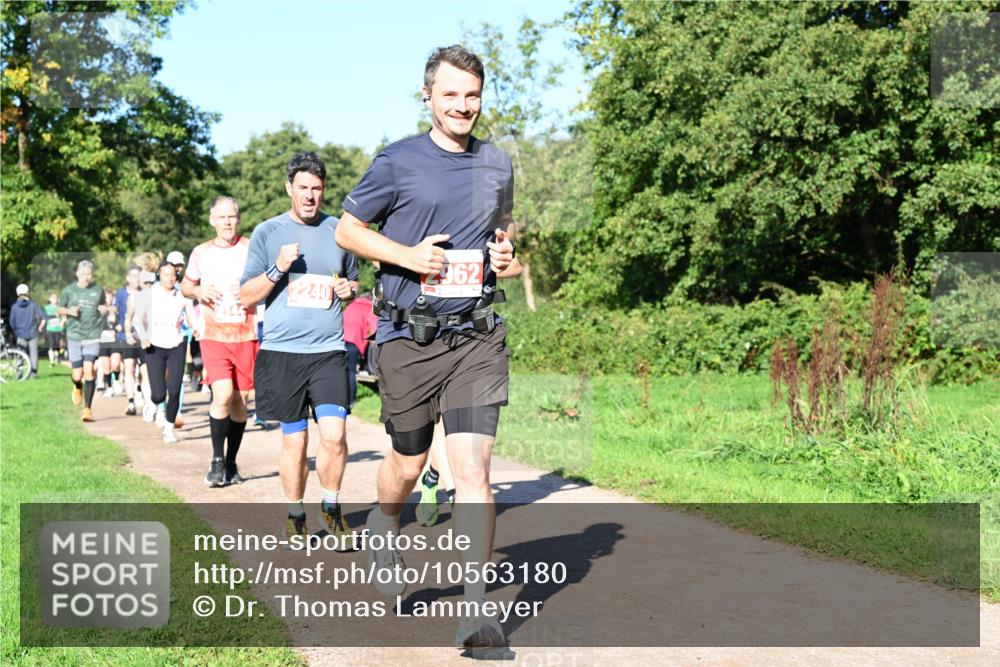 27.09.2026 - 35. Volkslauf durch das schöne Alstertal Dr. Thomas Lammeyer http://msf.ph/oto/10563180 27.09.2026 10:26:08 Laufen 2240, 962 meine-sportfotos.de