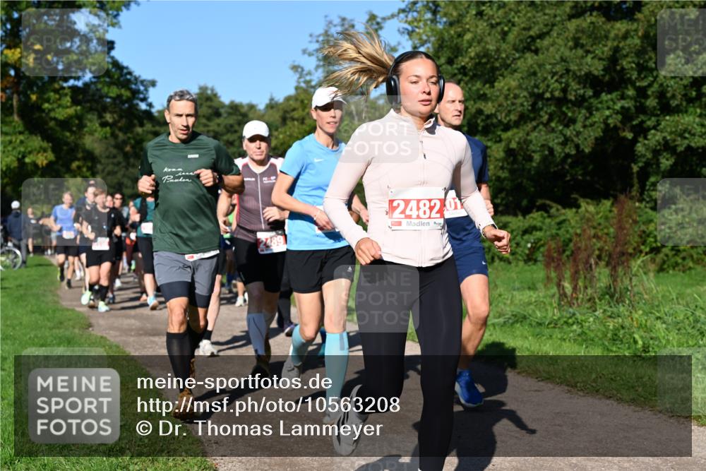 27.09.2026 - 35. Volkslauf durch das schöne Alstertal Dr. Thomas Lammeyer http://msf.ph/oto/10563208 27.09.2026 10:26:13 Laufen 248201 meine-sportfotos.de
