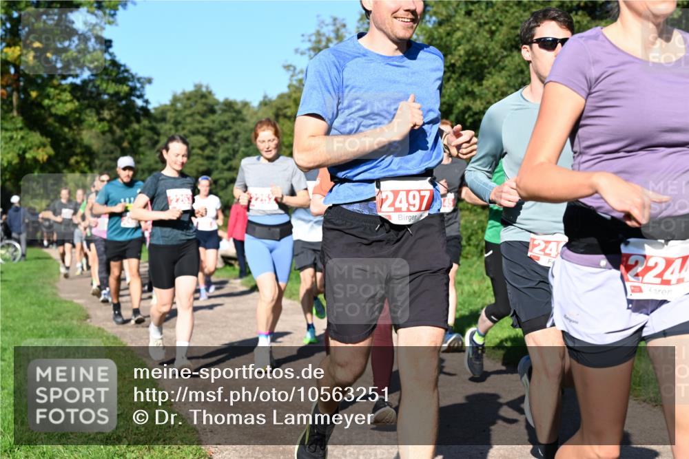 27.09.2026 - 35. Volkslauf durch das schöne Alstertal Dr. Thomas Lammeyer http://msf.ph/oto/10563251 27.09.2026 10:26:20 Laufen 2497, 24, 224 meine-sportfotos.de