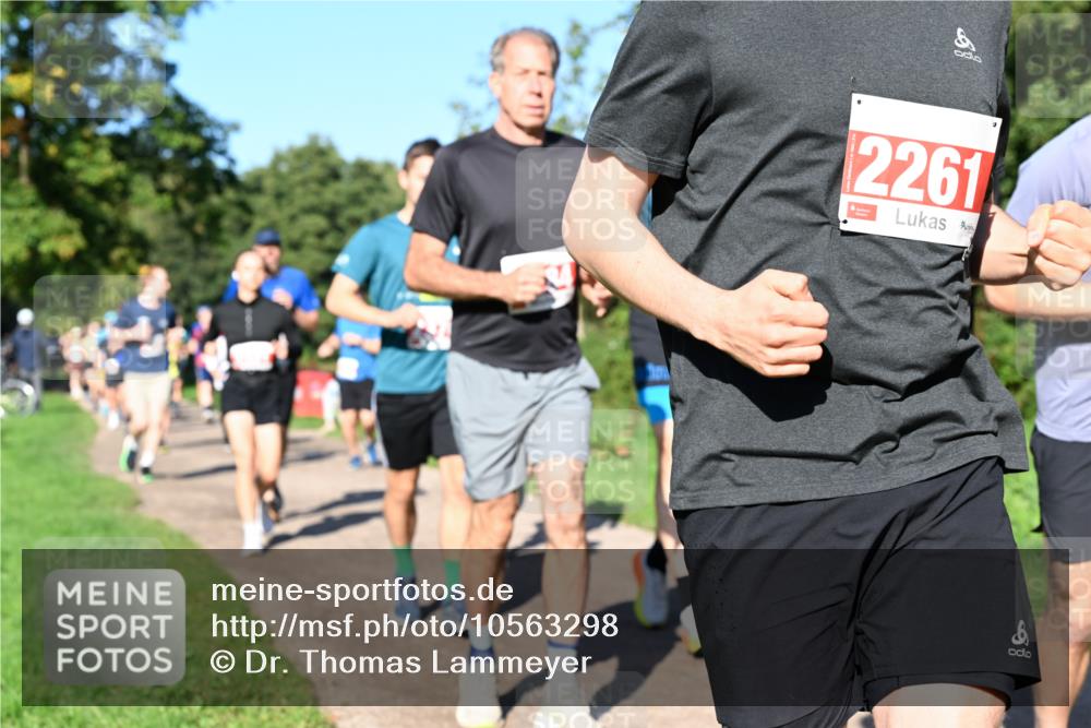 27.09.2026 - 35. Volkslauf durch das schöne Alstertal Dr. Thomas Lammeyer http://msf.ph/oto/10563298 27.09.2026 10:26:29 Laufen 2261 meine-sportfotos.de