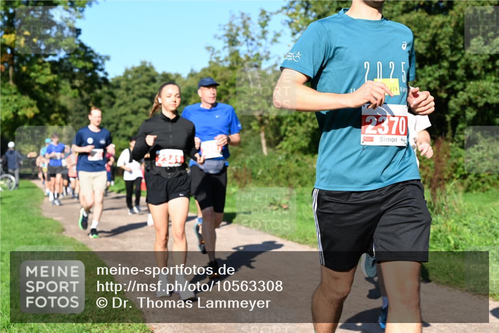 27.09.2026 - 35. Volkslauf durch das schöne Alstertal Dr. Thomas Lammeyer http://msf.ph/oto/10563308 27.09.2026 10:26:30 Laufen  meine-sportfotos.de