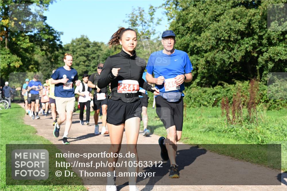 27.09.2026 - 35. Volkslauf durch das schöne Alstertal Dr. Thomas Lammeyer http://msf.ph/oto/10563312 27.09.2026 10:26:31 Laufen 2004, 2341, 249 meine-sportfotos.de