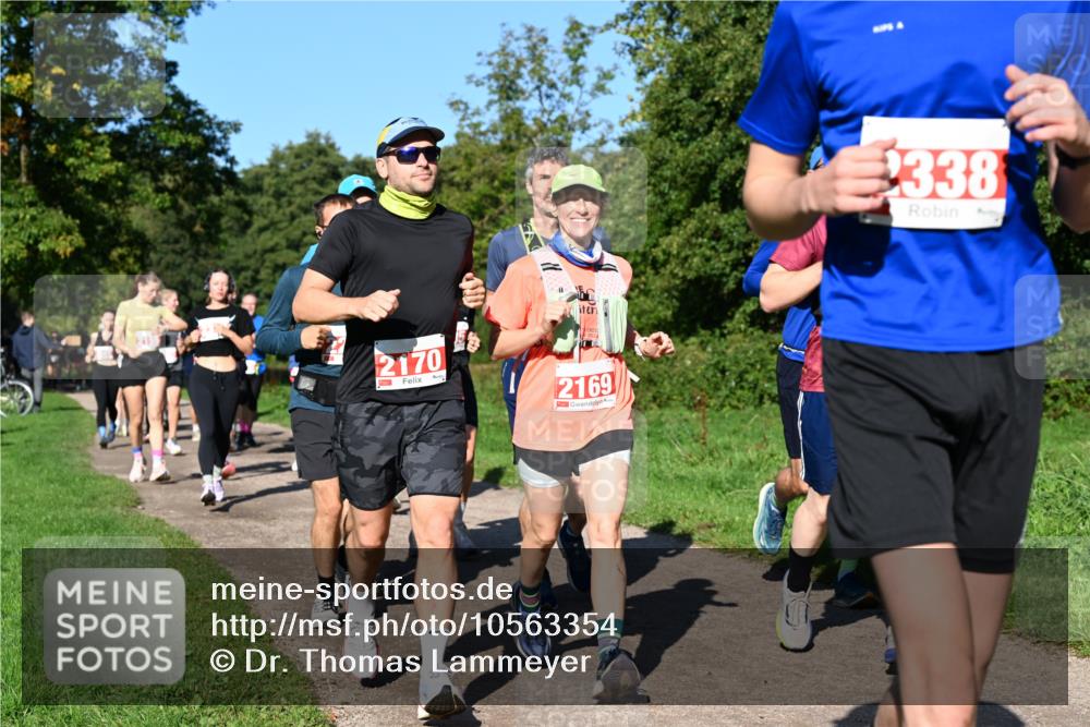 27.09.2026 - 35. Volkslauf durch das schöne Alstertal Dr. Thomas Lammeyer http://msf.ph/oto/10563354 27.09.2026 10:26:38 Laufen 2170, 2169, 338 meine-sportfotos.de