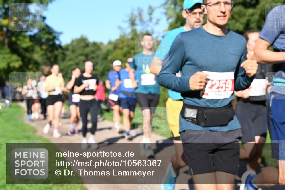 27.09.2026 - 35. Volkslauf durch das schöne Alstertal Dr. Thomas Lammeyer http://msf.ph/oto/10563367 27.09.2026 10:26:40 Laufen 2259 meine-sportfotos.de