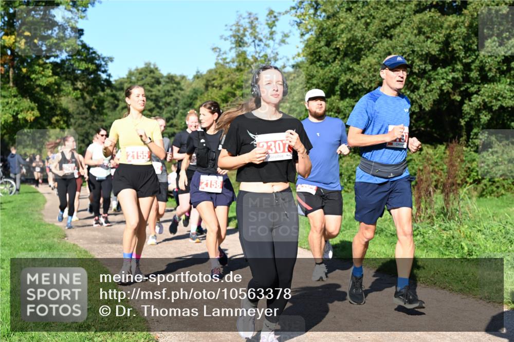 27.09.2026 - 35. Volkslauf durch das schöne Alstertal Dr. Thomas Lammeyer http://msf.ph/oto/10563378 27.09.2026 10:26:42 Laufen  meine-sportfotos.de