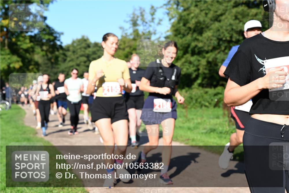 27.09.2026 - 35. Volkslauf durch das schöne Alstertal Dr. Thomas Lammeyer http://msf.ph/oto/10563382 27.09.2026 10:26:43 Laufen 2155 meine-sportfotos.de