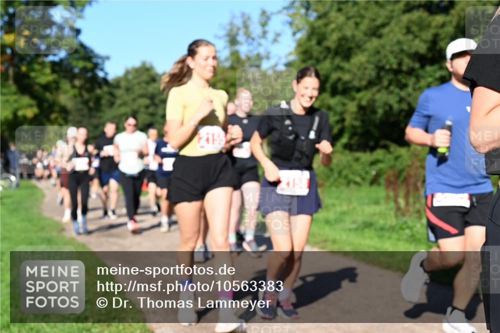 27.09.2026 - 35. Volkslauf durch das schöne Alstertal Dr. Thomas Lammeyer http://msf.ph/oto/10563383 27.09.2026 10:26:43 Laufen 2155 meine-sportfotos.de