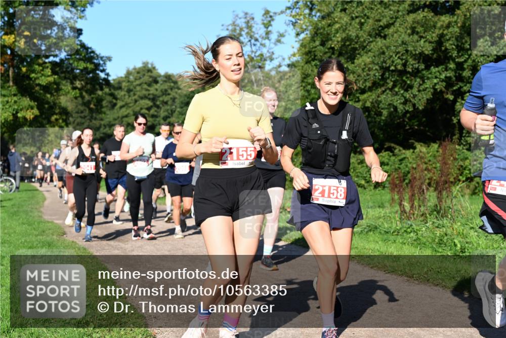 27.09.2026 - 35. Volkslauf durch das schöne Alstertal Dr. Thomas Lammeyer http://msf.ph/oto/10563385 27.09.2026 10:26:43 Laufen 2155, 2158 meine-sportfotos.de