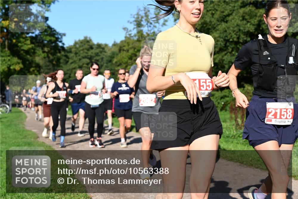 27.09.2026 - 35. Volkslauf durch das schöne Alstertal Dr. Thomas Lammeyer http://msf.ph/oto/10563388 27.09.2026 10:26:44 Laufen  meine-sportfotos.de