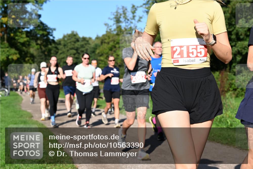 27.09.2026 - 35. Volkslauf durch das schöne Alstertal Dr. Thomas Lammeyer http://msf.ph/oto/10563390 27.09.2026 10:26:44 Laufen 2155 meine-sportfotos.de
