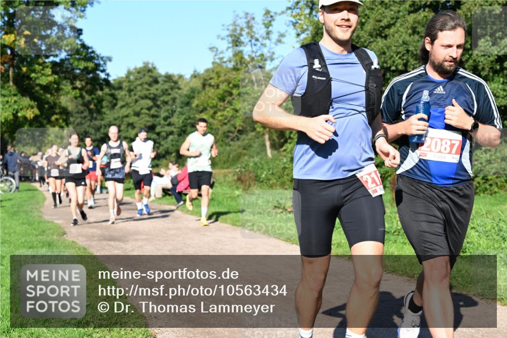 27.09.2026 - 35. Volkslauf durch das schöne Alstertal Dr. Thomas Lammeyer http://msf.ph/oto/10563434 27.09.2026 10:26:51 Laufen 2087 meine-sportfotos.de