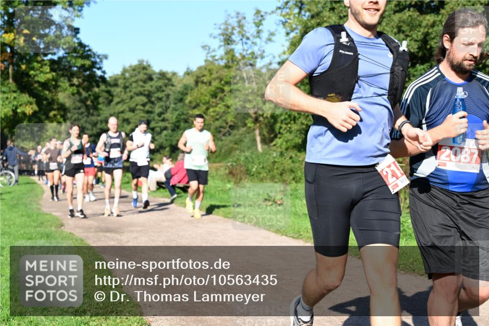 27.09.2026 - 35. Volkslauf durch das schöne Alstertal Dr. Thomas Lammeyer http://msf.ph/oto/10563435 27.09.2026 10:26:52 Laufen 21, 2087 meine-sportfotos.de