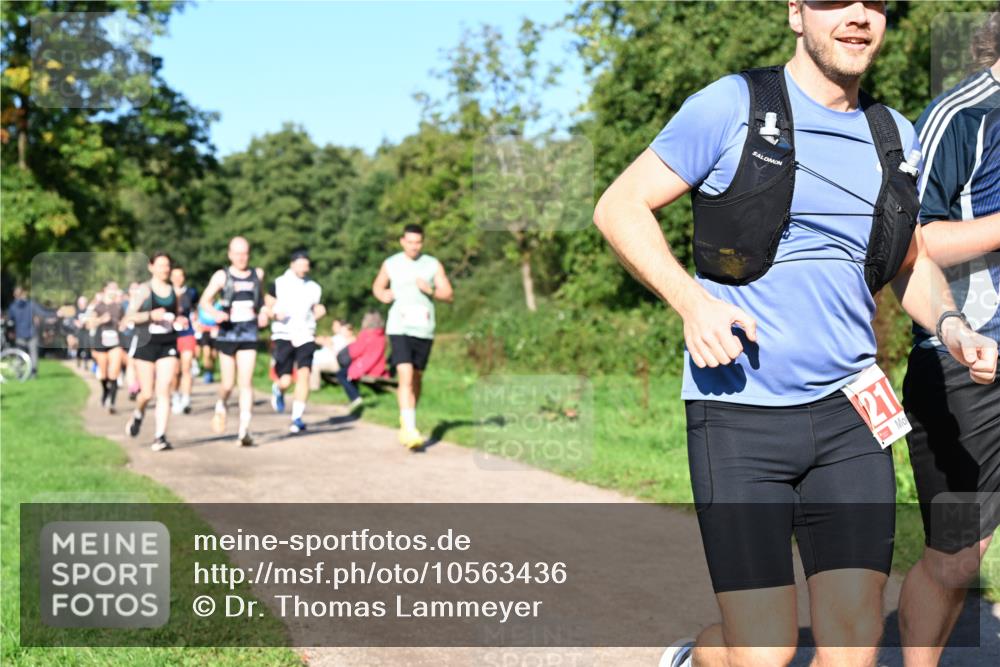 27.09.2026 - 35. Volkslauf durch das schöne Alstertal Dr. Thomas Lammeyer http://msf.ph/oto/10563436 27.09.2026 10:26:52 Laufen 21 meine-sportfotos.de