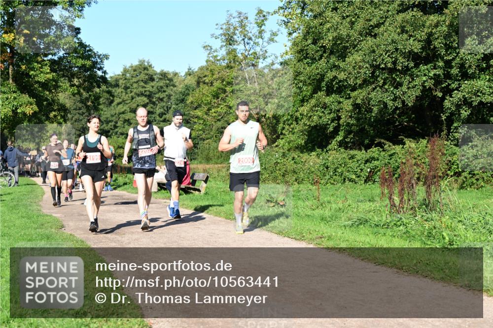 27.09.2026 - 35. Volkslauf durch das schöne Alstertal Dr. Thomas Lammeyer http://msf.ph/oto/10563441 27.09.2026 10:26:53 Laufen 2199, 2202, 2000 meine-sportfotos.de