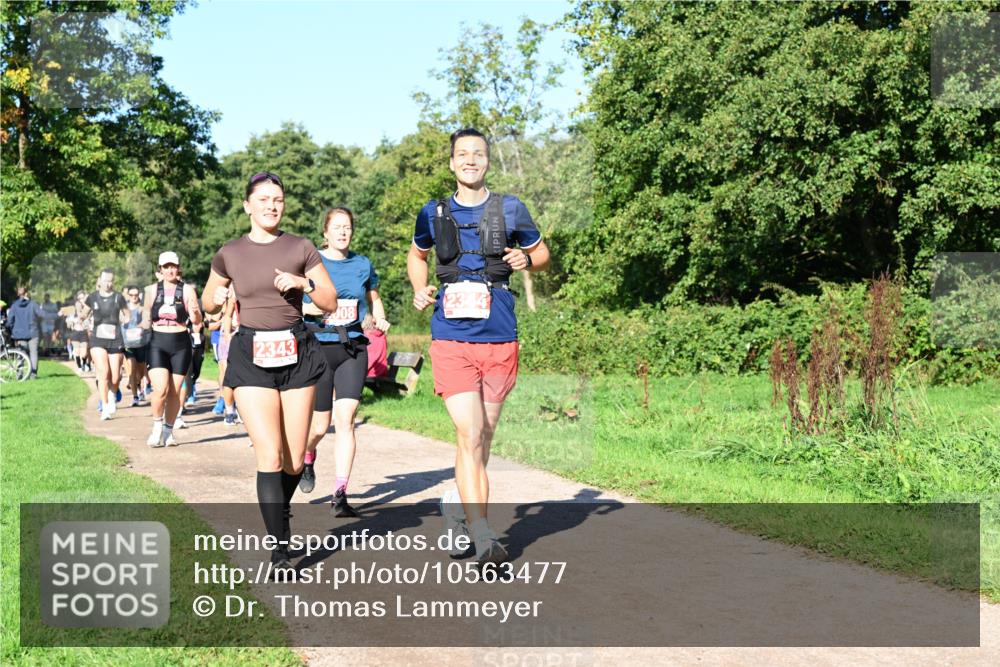 27.09.2026 - 35. Volkslauf durch das schöne Alstertal Dr. Thomas Lammeyer http://msf.ph/oto/10563477 27.09.2026 10:26:58 Laufen 2343, 08 meine-sportfotos.de
