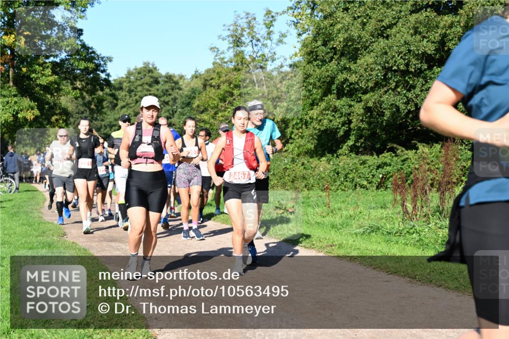 27.09.2026 - 35. Volkslauf durch das schöne Alstertal Dr. Thomas Lammeyer http://msf.ph/oto/10563495 27.09.2026 10:27:01 Laufen 2281, 24672 meine-sportfotos.de