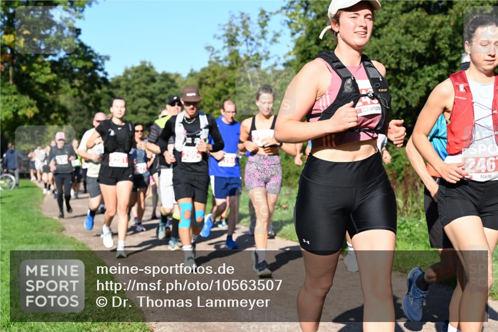 27.09.2026 - 35. Volkslauf durch das schöne Alstertal Dr. Thomas Lammeyer http://msf.ph/oto/10563507 27.09.2026 10:27:03 Laufen 246 meine-sportfotos.de