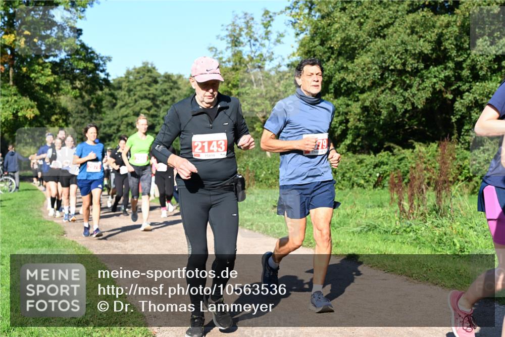 27.09.2026 - 35. Volkslauf durch das schöne Alstertal Dr. Thomas Lammeyer http://msf.ph/oto/10563536 27.09.2026 10:27:08 Laufen 2143, 79 meine-sportfotos.de