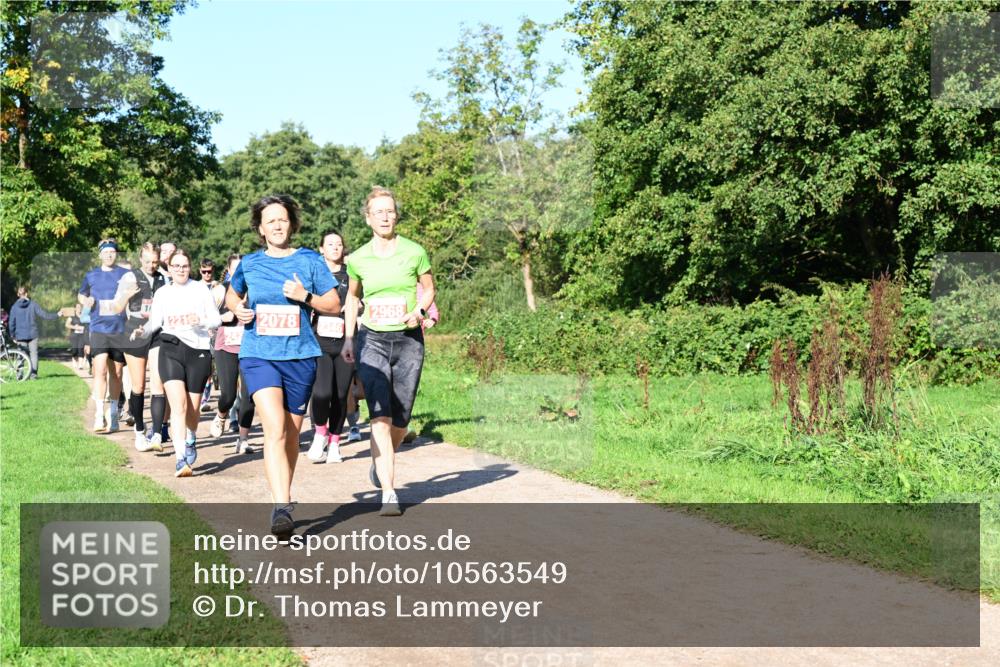 27.09.2026 - 35. Volkslauf durch das schöne Alstertal Dr. Thomas Lammeyer http://msf.ph/oto/10563549 27.09.2026 10:27:10 Laufen 221, 2078, 2968 meine-sportfotos.de