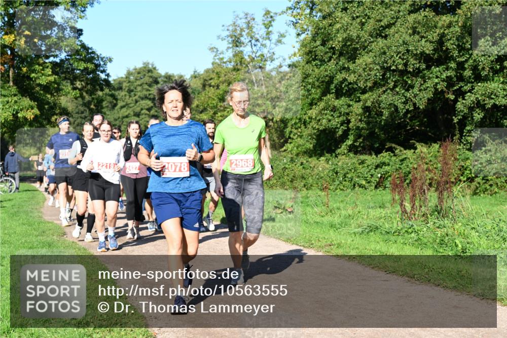 27.09.2026 - 35. Volkslauf durch das schöne Alstertal Dr. Thomas Lammeyer http://msf.ph/oto/10563555 27.09.2026 10:27:11 Laufen 2968, 2219, 2427, 2078 meine-sportfotos.de