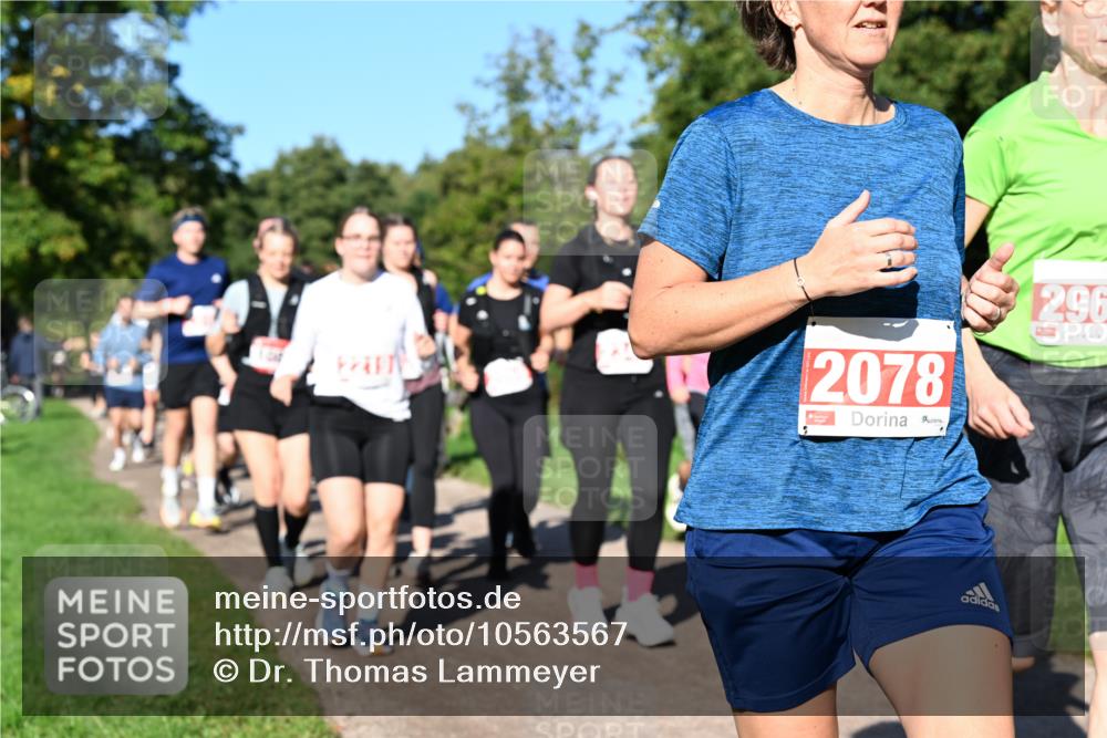 27.09.2026 - 35. Volkslauf durch das schöne Alstertal Dr. Thomas Lammeyer http://msf.ph/oto/10563567 27.09.2026 10:27:13 Laufen 22191, 2078, 296 meine-sportfotos.de