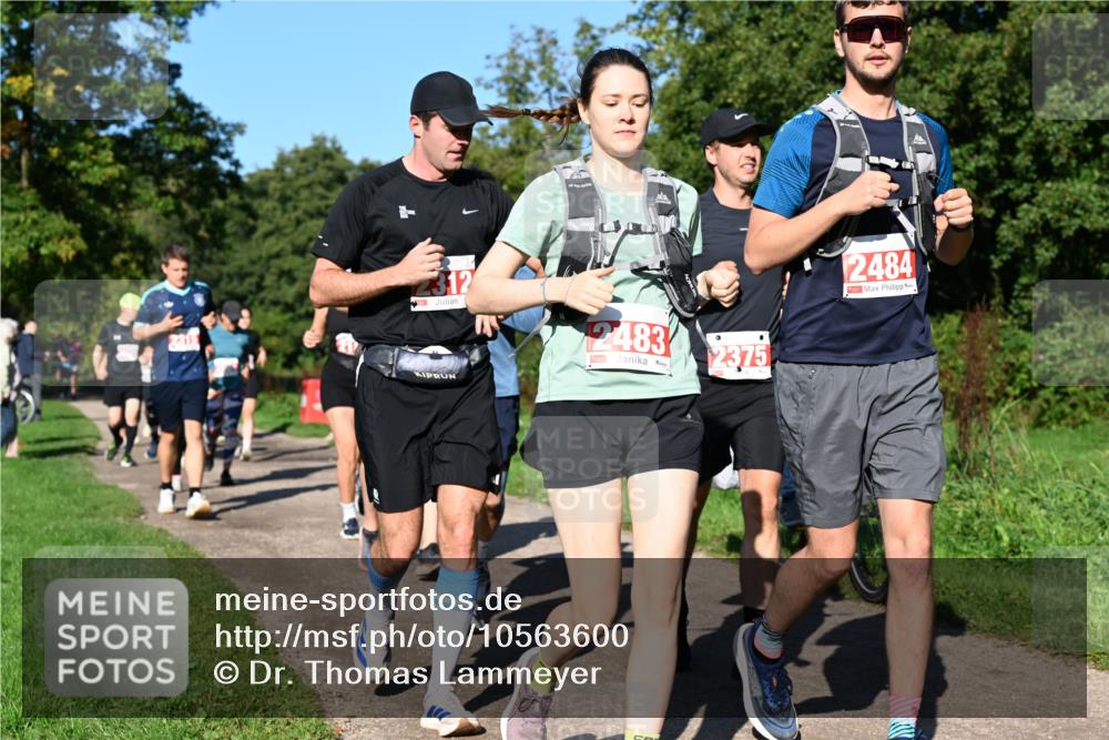 27.09.2026 - 35. Volkslauf durch das schöne Alstertal Dr. Thomas Lammeyer http://msf.ph/oto/10563600 27.09.2026 10:27:19 Laufen 2312, 2483, 12, 2375, 2484 meine-sportfotos.de