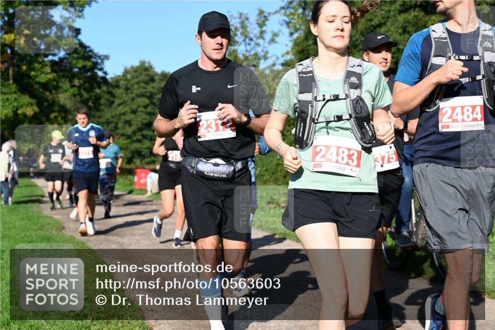 27.09.2026 - 35. Volkslauf durch das schöne Alstertal Dr. Thomas Lammeyer http://msf.ph/oto/10563603 27.09.2026 10:27:19 Laufen  meine-sportfotos.de
