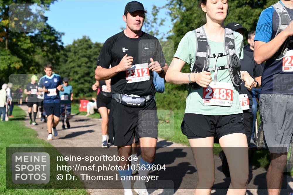 27.09.2026 - 35. Volkslauf durch das schöne Alstertal Dr. Thomas Lammeyer http://msf.ph/oto/10563604 27.09.2026 10:27:19 Laufen 2312, 2483, 24 meine-sportfotos.de