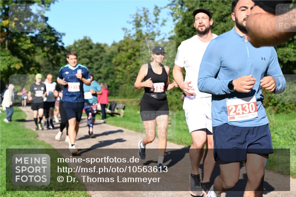 27.09.2026 - 35. Volkslauf durch das schöne Alstertal Dr. Thomas Lammeyer http://msf.ph/oto/10563613 27.09.2026 10:27:21 Laufen 24307 meine-sportfotos.de