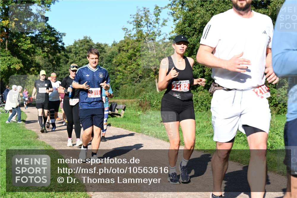 27.09.2026 - 35. Volkslauf durch das schöne Alstertal Dr. Thomas Lammeyer http://msf.ph/oto/10563616 27.09.2026 10:27:21 Laufen 2315, 82 meine-sportfotos.de