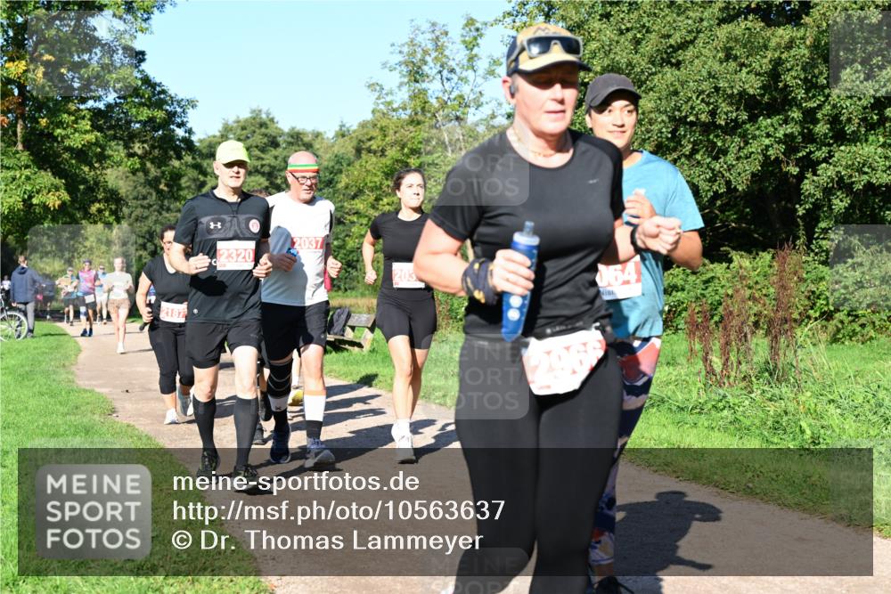 27.09.2026 - 35. Volkslauf durch das schöne Alstertal Dr. Thomas Lammeyer http://msf.ph/oto/10563637 27.09.2026 10:27:24 Laufen 2187, 2320, 2037, 203 meine-sportfotos.de