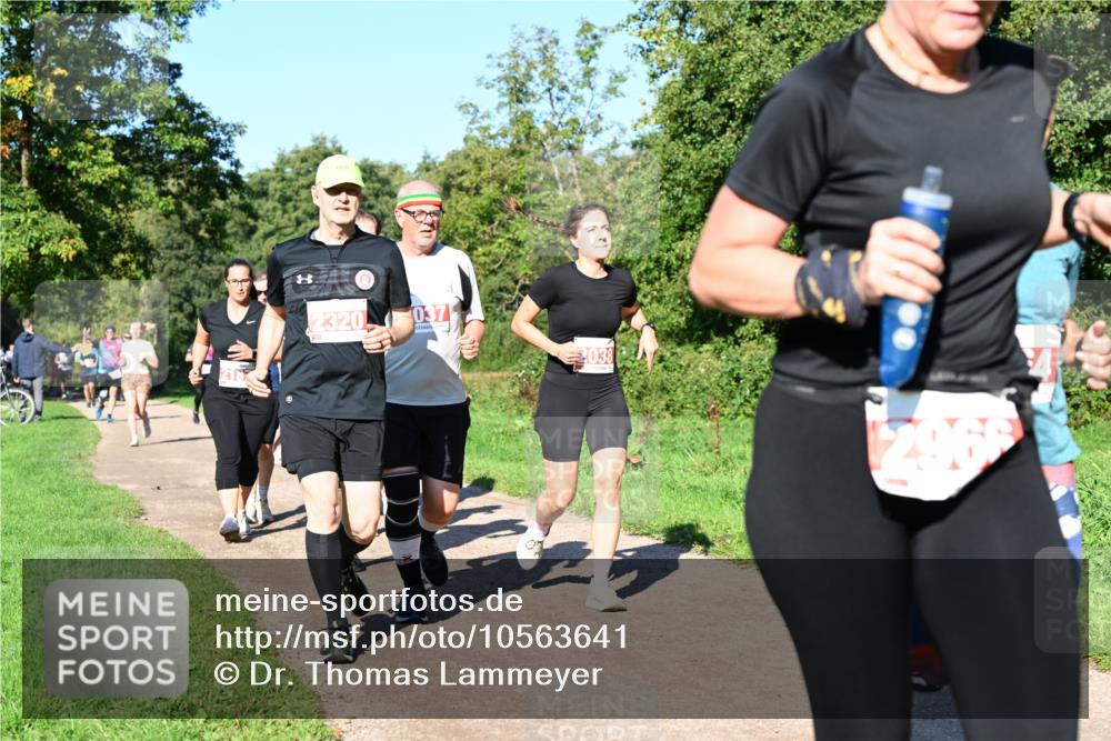 27.09.2026 - 35. Volkslauf durch das schöne Alstertal Dr. Thomas Lammeyer http://msf.ph/oto/10563641 27.09.2026 10:27:25 Laufen  meine-sportfotos.de