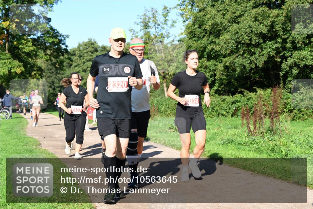 27.09.2026 - 35. Volkslauf durch das schöne Alstertal Dr. Thomas Lammeyer http://msf.ph/oto/10563645 27.09.2026 10:27:25 Laufen 2187, 2320, 038 meine-sportfotos.de