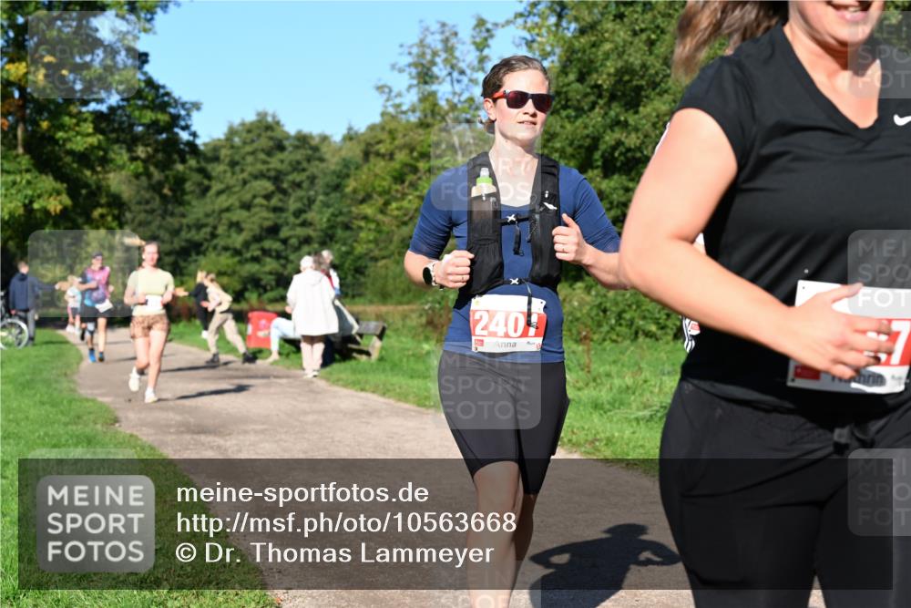 27.09.2026 - 35. Volkslauf durch das schöne Alstertal Dr. Thomas Lammeyer http://msf.ph/oto/10563668 27.09.2026 10:27:29 Laufen 240 meine-sportfotos.de