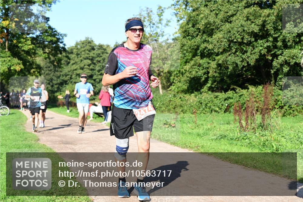 27.09.2026 - 35. Volkslauf durch das schöne Alstertal Dr. Thomas Lammeyer http://msf.ph/oto/10563717 27.09.2026 10:27:38 Laufen 2474 meine-sportfotos.de