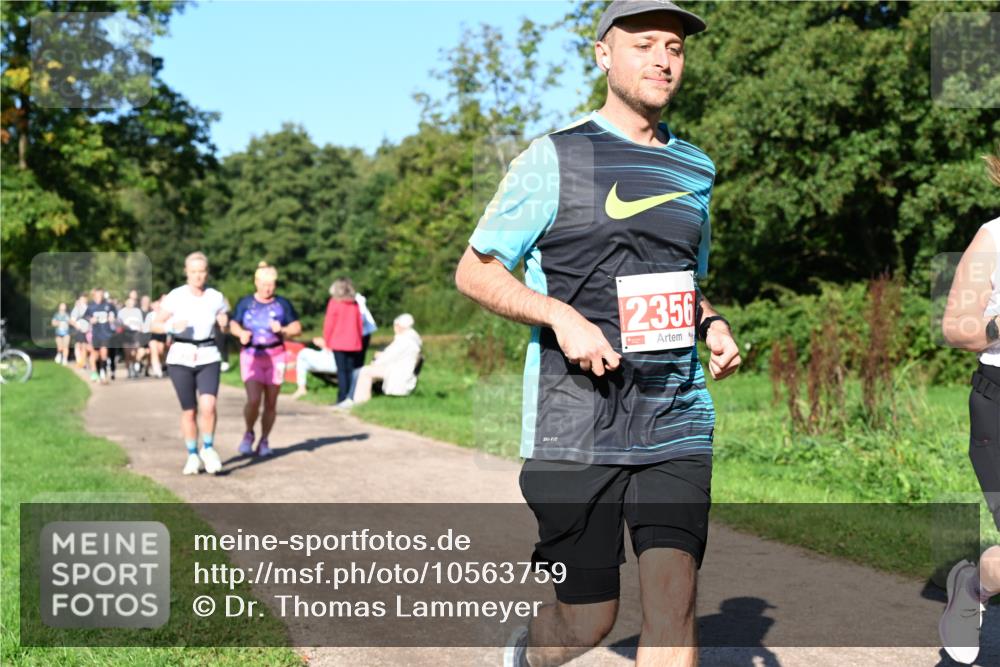 27.09.2026 - 35. Volkslauf durch das schöne Alstertal Dr. Thomas Lammeyer http://msf.ph/oto/10563759 27.09.2026 10:27:45 Laufen 311, 2356 meine-sportfotos.de