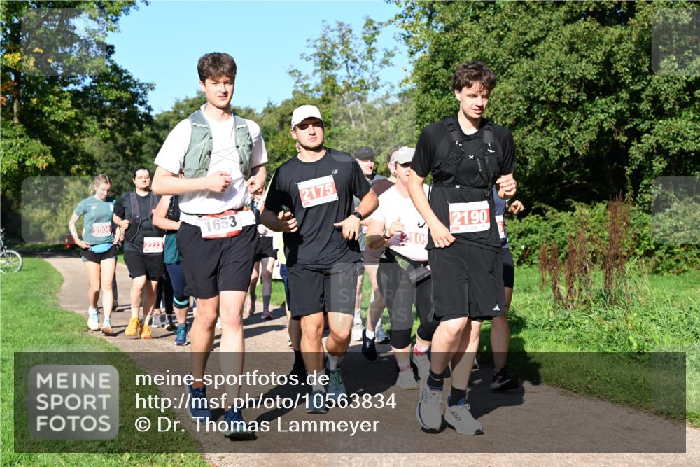 27.09.2026 - 35. Volkslauf durch das schöne Alstertal Dr. Thomas Lammeyer http://msf.ph/oto/10563834 27.09.2026 10:28:04 Laufen 2006, 2223, 1653, 2175, 2109, 2190, 2 meine-sportfotos.de