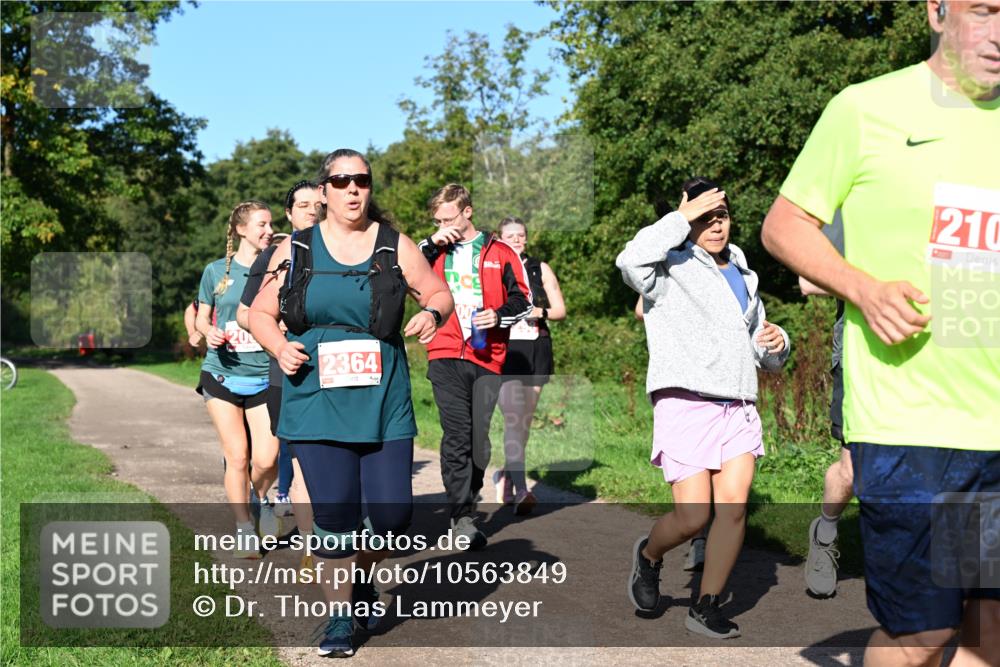 27.09.2026 - 35. Volkslauf durch das schöne Alstertal Dr. Thomas Lammeyer http://msf.ph/oto/10563849 27.09.2026 10:28:06 Laufen 2364, 210 meine-sportfotos.de