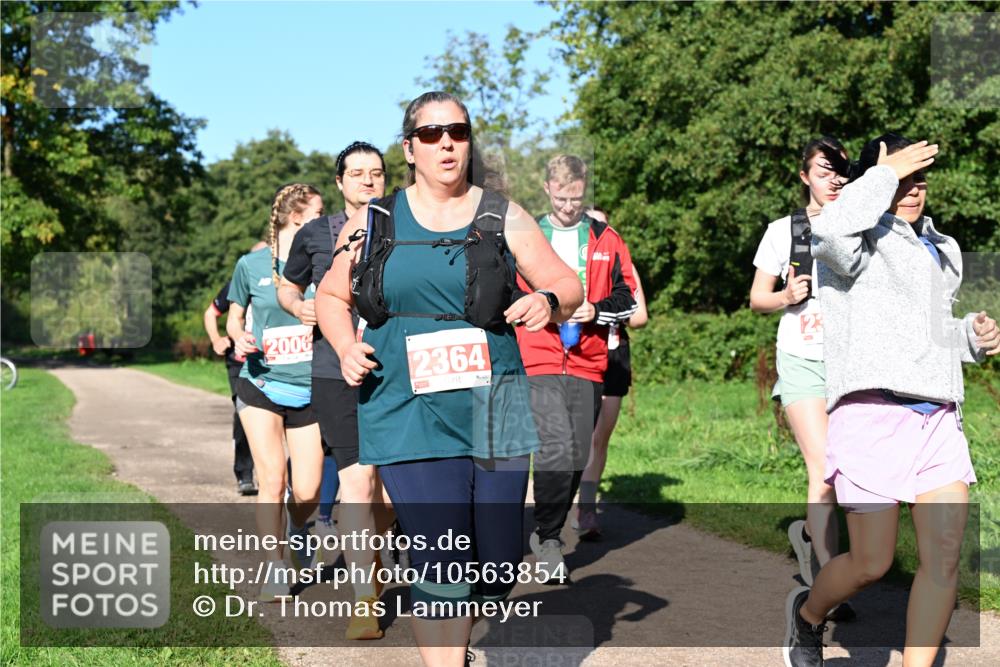 27.09.2026 - 35. Volkslauf durch das schöne Alstertal Dr. Thomas Lammeyer http://msf.ph/oto/10563854 27.09.2026 10:28:07 Laufen 2006, 2364 meine-sportfotos.de