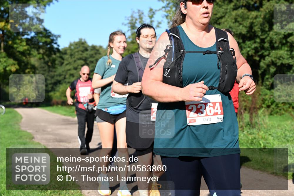 27.09.2026 - 35. Volkslauf durch das schöne Alstertal Dr. Thomas Lammeyer http://msf.ph/oto/10563860 27.09.2026 10:28:08 Laufen 2364 meine-sportfotos.de