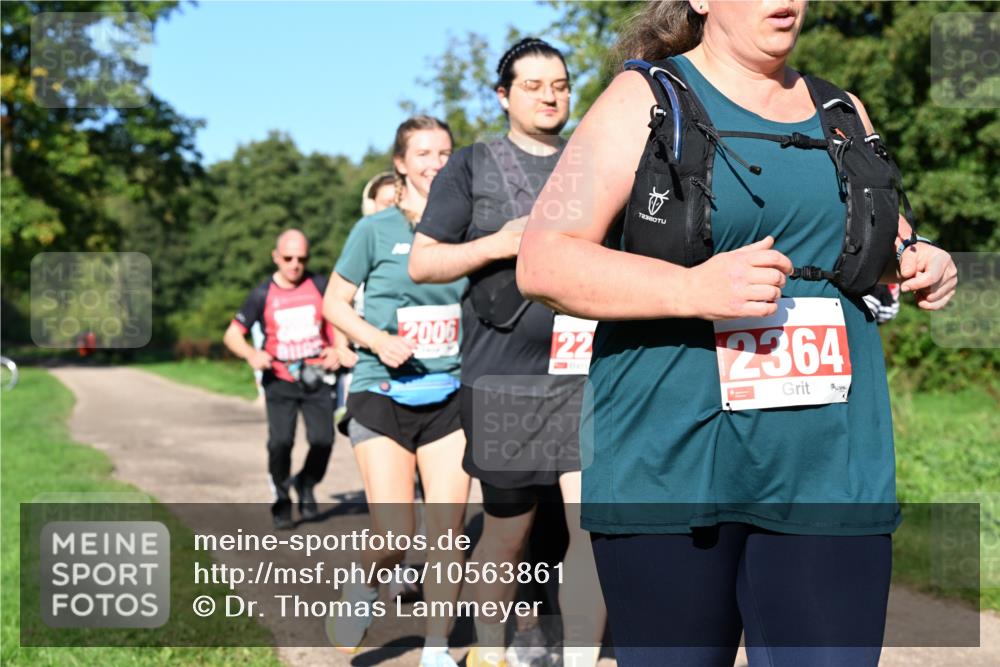 27.09.2026 - 35. Volkslauf durch das schöne Alstertal Dr. Thomas Lammeyer http://msf.ph/oto/10563861 27.09.2026 10:28:08 Laufen 2006, 22, 2364 meine-sportfotos.de