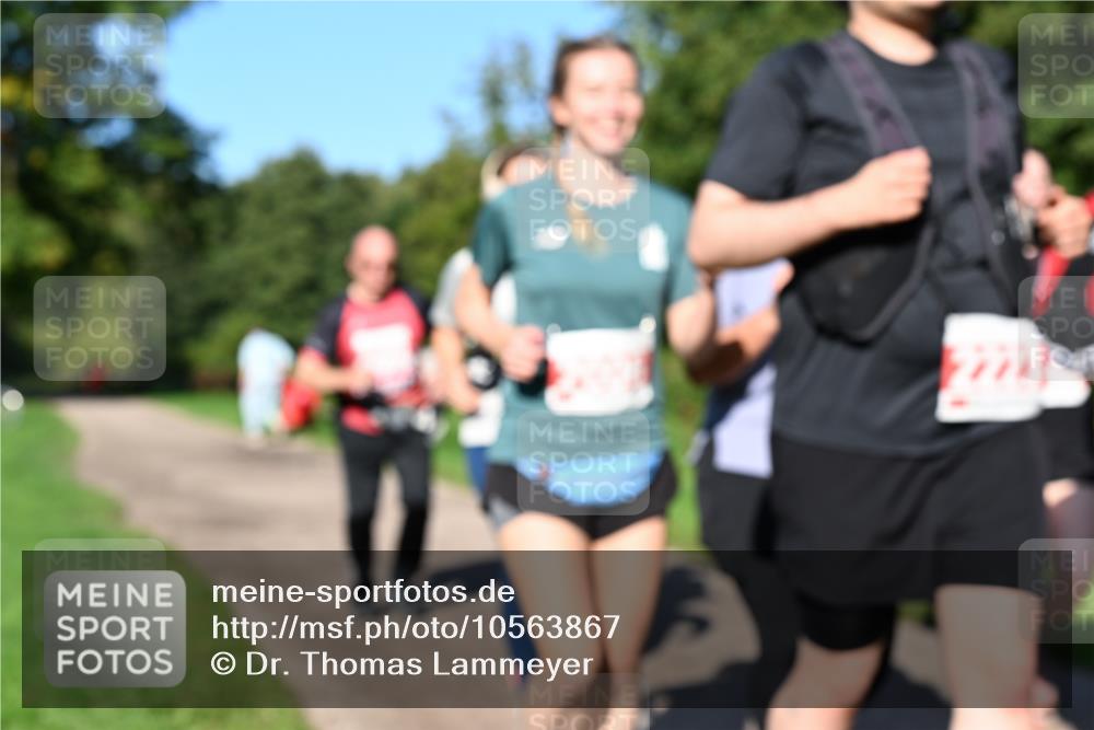 27.09.2026 - 35. Volkslauf durch das schöne Alstertal Dr. Thomas Lammeyer http://msf.ph/oto/10563867 27.09.2026 10:28:09 Laufen 222 meine-sportfotos.de