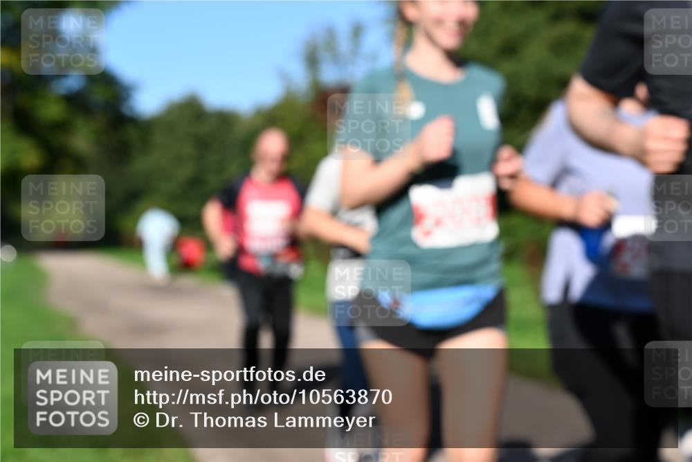 27.09.2026 - 35. Volkslauf durch das schöne Alstertal Dr. Thomas Lammeyer http://msf.ph/oto/10563870 27.09.2026 10:28:09 Laufen  meine-sportfotos.de