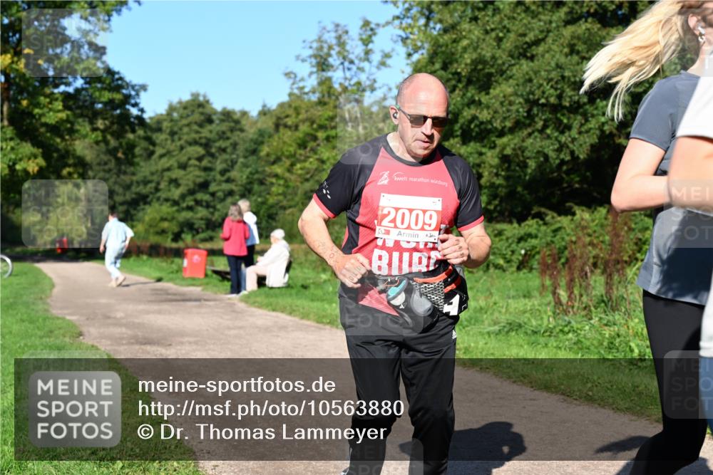 27.09.2026 - 35. Volkslauf durch das schöne Alstertal Dr. Thomas Lammeyer http://msf.ph/oto/10563880 27.09.2026 10:28:10 Laufen 2009 meine-sportfotos.de