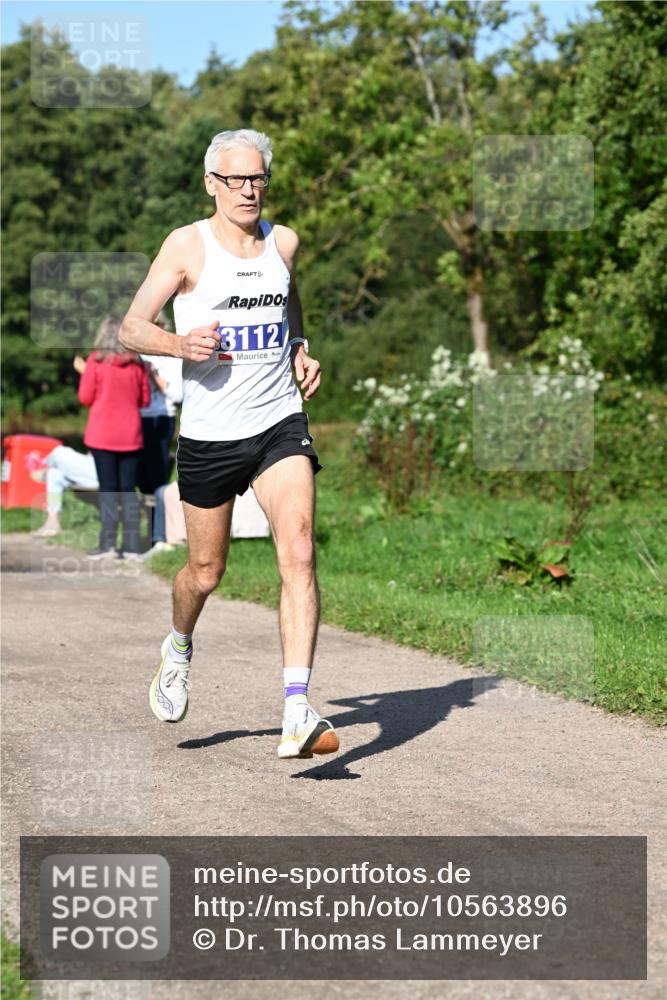 27.09.2026 - 35. Volkslauf durch das schöne Alstertal Dr. Thomas Lammeyer http://msf.ph/oto/10563896 27.09.2026 10:33:32 Laufen 3112 meine-sportfotos.de