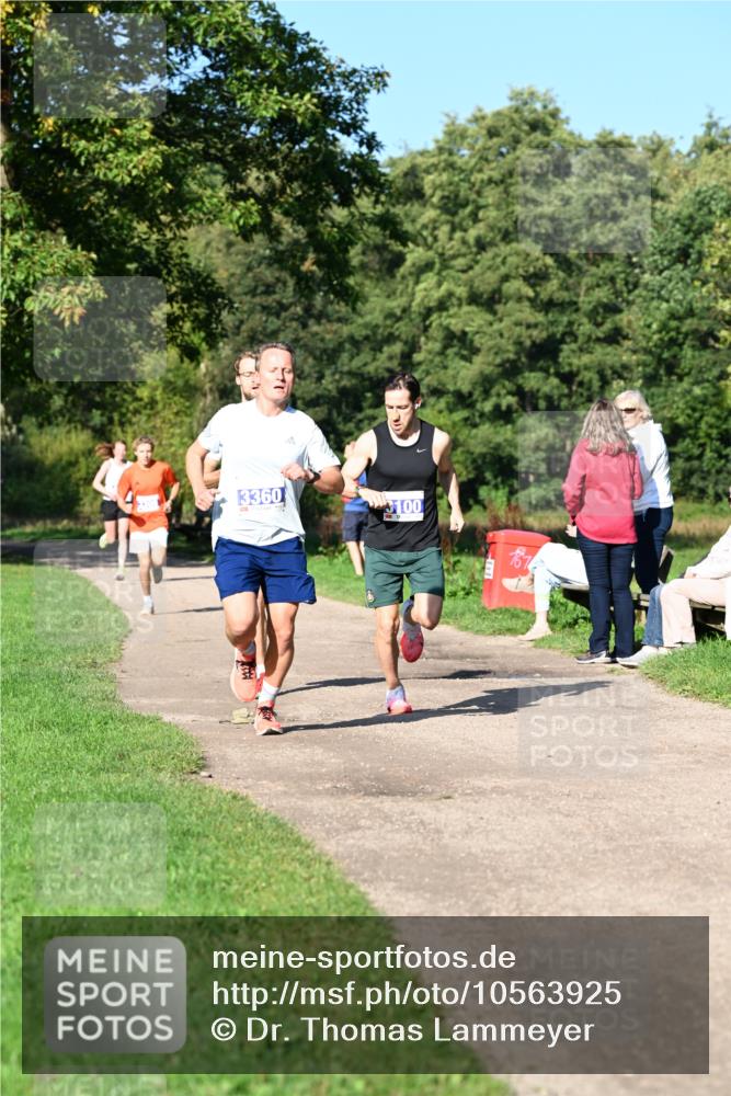 27.09.2026 - 35. Volkslauf durch das schöne Alstertal Dr. Thomas Lammeyer http://msf.ph/oto/10563925 27.09.2026 10:33:41 Laufen 3360, 100, 167 meine-sportfotos.de